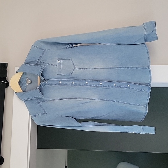 Guess Snap Front Western Denim Shirt - Picture 3 of 12